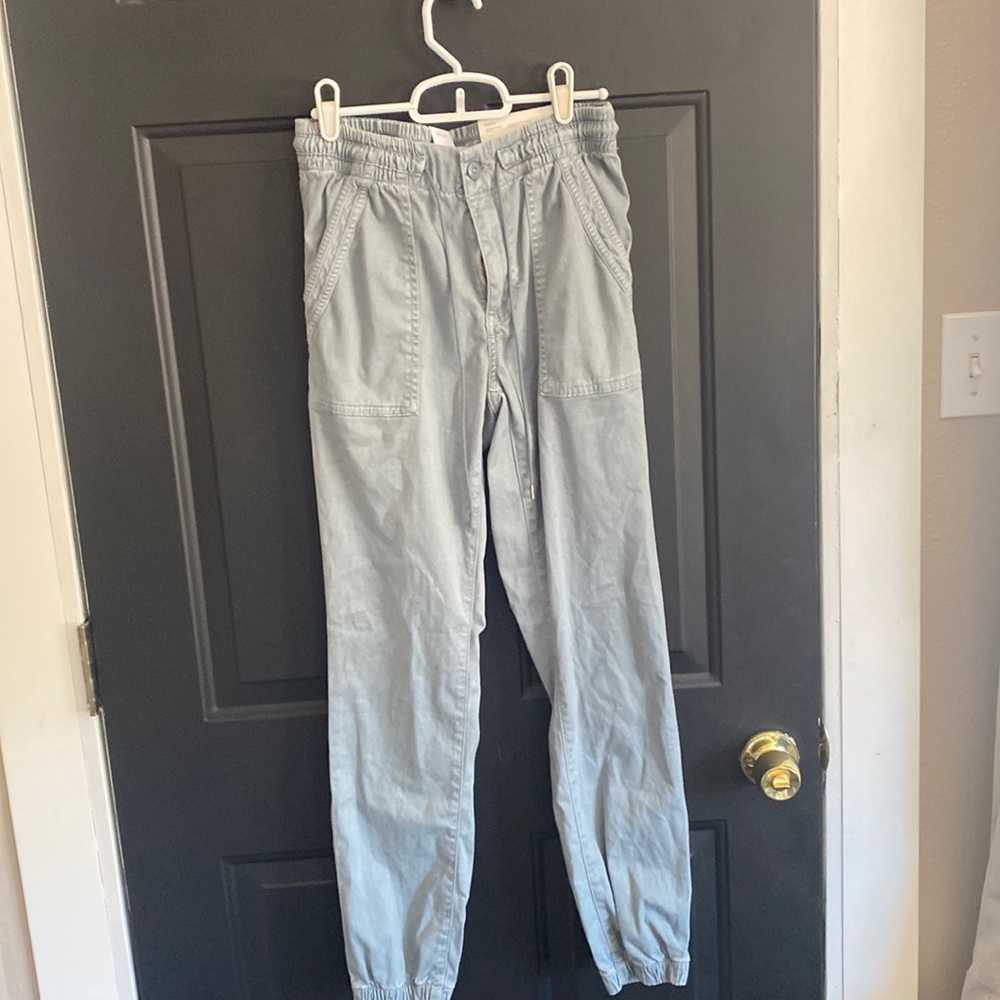 American Eagle jegging jogger.